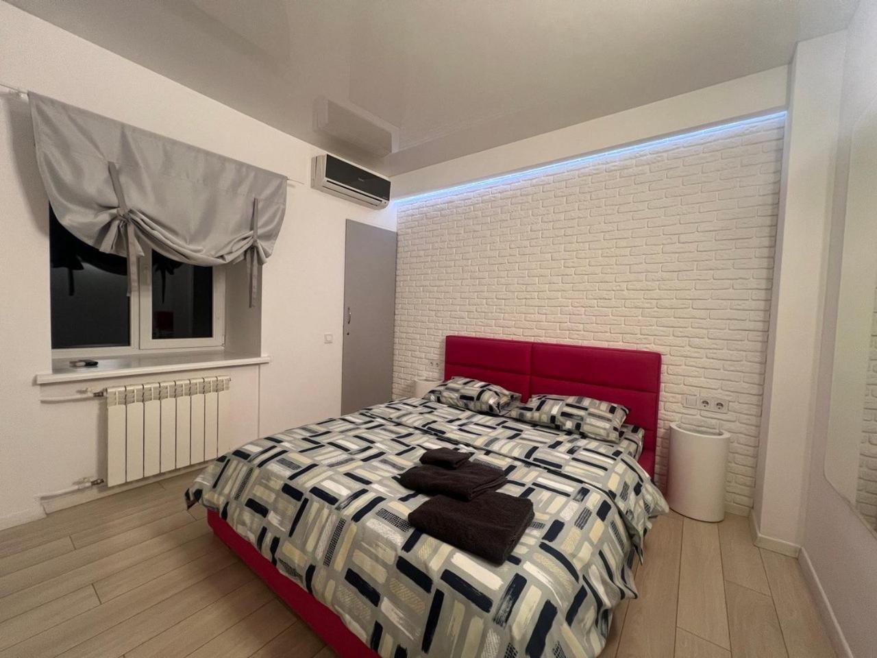 2-Room Luxury Apartment In The Center キエフ エクステリア 写真
