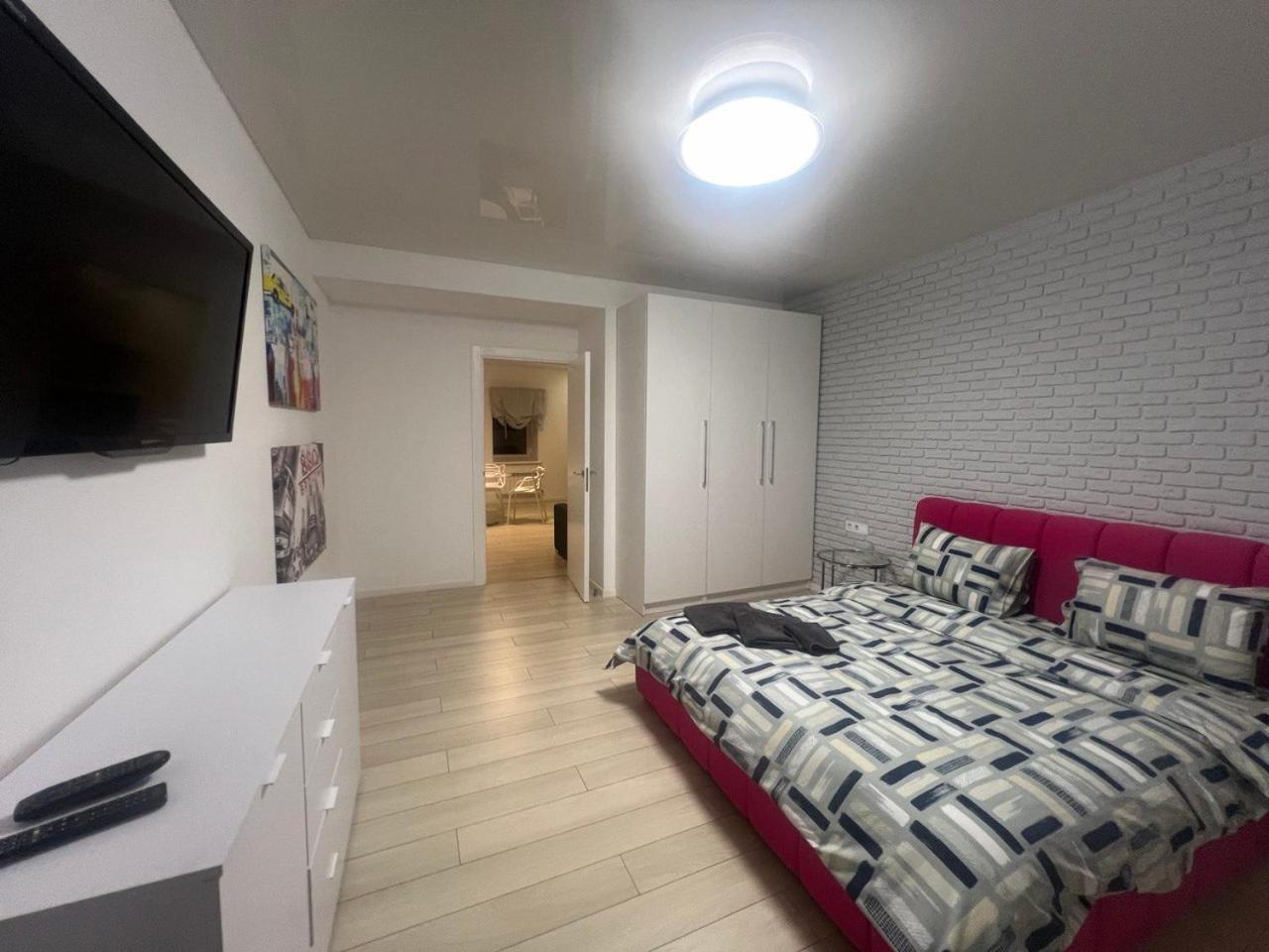 2-Room Luxury Apartment In The Center キエフ エクステリア 写真